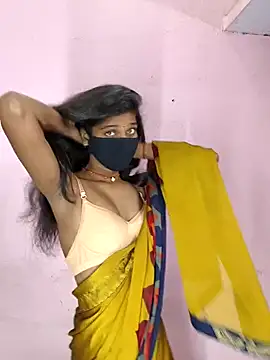 Snapshot of sweet_couple99 chatting on November 4, 2025, 7:51 am sweet couple99 online show from November 4, 2025, 7:51 am