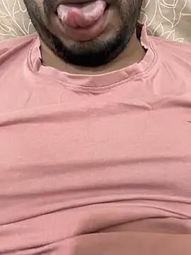 Handsome8677 online show from March 17, 2026, 11:08 pm