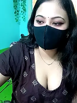 Snapshot of Porimoni22 chatting on April 18, 2026, 9:24 am Porimoni22 online show from April 18, 2026, 9:24 am