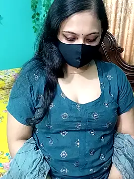 Snapshot of Porimoni22 chatting on April 19, 2026, 11:20 am Porimoni22 online show from April 19, 2026, 11:20 am