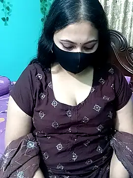 Snapshot of Porimoni22 chatting on May 7, 2026, 3:39 pm Porimoni22 online show from May 7, 2026, 3:39 pm