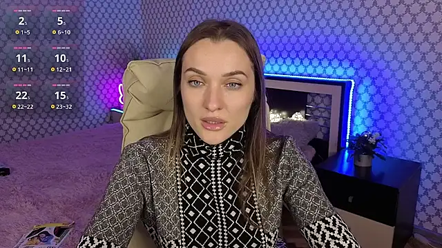 EmmySecret online show from October 26, 2025, 7:09 pm