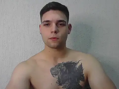 Zure-xxx online show from January 5, 2026, 7:39 pm