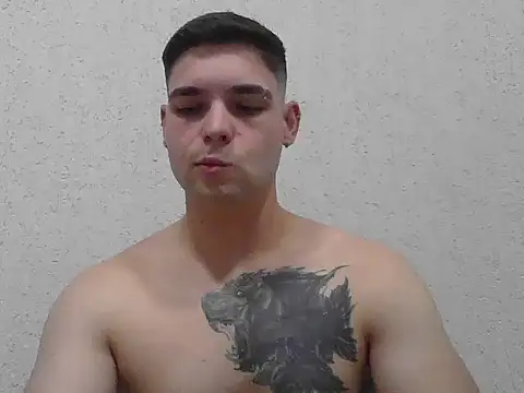 Zure-xxx online show from March 4, 2026, 12:49 am