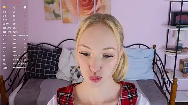 Snapshot of Grace_Glend chatting on April 21, 2026, 10:34 pm Grace Glend online show from April 21, 2026, 10:34 pm