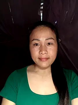 Snapshot of Spring-mky chatting on January 17, 2026, 6:29 am Spring-mky online show from January 17, 2026, 6:29 am