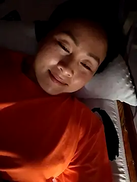 Snapshot of Spring-mky chatting on February 24, 2026, 7:06 am Spring-mky online show from February 24, 2026, 7:06 am