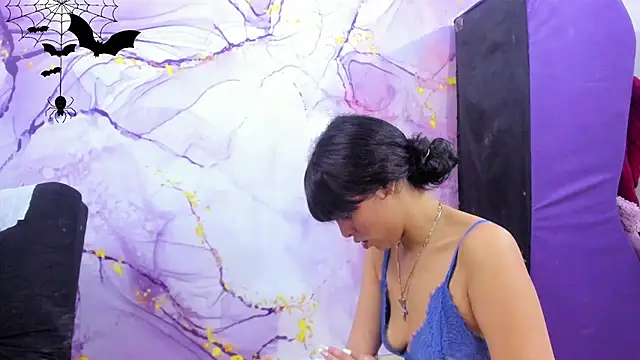 Snapshot of Violet_sexhott chatting on October 29, 2025, 3:36 pm Violet sexhott online show from October 29, 2025, 3:36 pm