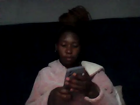 Snapshot of sexysmalldaily04 chatting on October 25, 2025, 7:08 pm sexysmalldaily04 online show from October 25, 2025, 7:08 pm