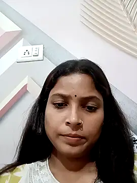 Snapshot of Anshika1431 chatting on October 16, 2025, 4:35 am Anshika1431 online show from October 16, 2025, 4:35 am