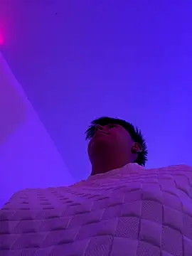 LiamSmith 1 online show from October 28, 2025, 8:00 pm