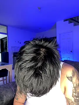 LiamSmith 1 online show from November 6, 2025, 7:37 pm