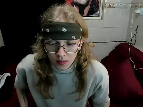 Snapshot of Bookjinn chatting on January 14, 2026, 3:12 am Bookjinn online show from January 14, 2026, 3:12 am