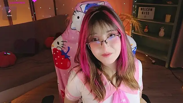 Soffi Toffi online show from March 21, 2026, 8:19 am