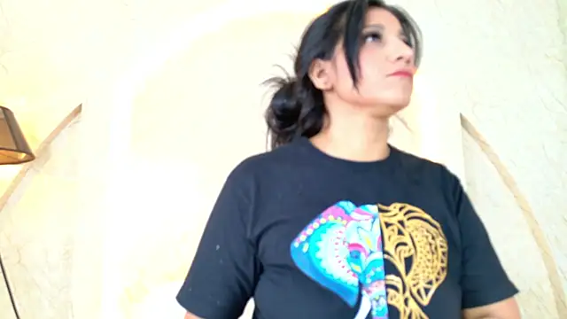 Snapshot of Antonella_Russo1 chatting on July 3, 2026, 1:28 pm Antonella Russo1 online show from July 3, 2026, 1:28 pm