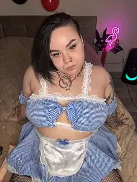 Snapshot of Milfame chatting on November 5, 2025, 4:40 pm Milfame online show from November 5, 2025, 4:40 pm