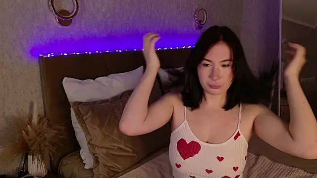 Busty Lina online show from October 16, 2025, 5:41 am