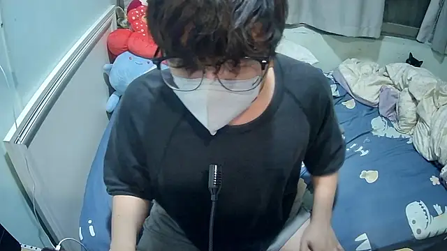 harua0000 online show from November 4, 2025, 12:48 pm