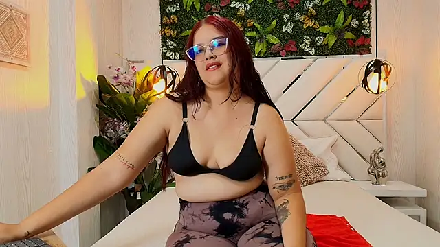 scarlett montoya online show from November 13, 2025, 12:15 pm