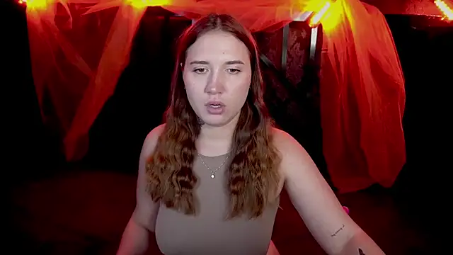 Snapshot of AmiraChase chatting on November 7, 2025, 8:31 pm AmiraChase online show from November 7, 2025, 8:31 pm