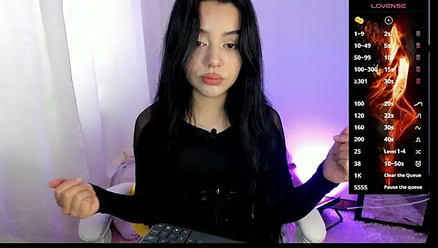 Snapshot of Midori_rosse chatting on May 4, 2026, 10:06 pm Midori rosse online show from May 4, 2026, 10:06 pm