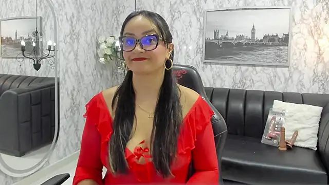 AlexandraMilff online show from December 18, 2025, 11:44 pm