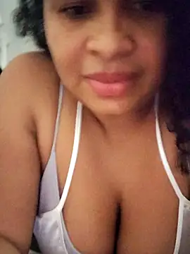 Aliona  online show from November 1, 2025, 2:19 pm