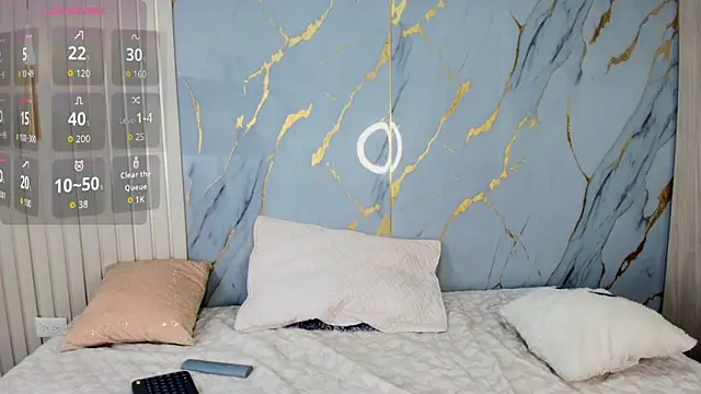 Mia Sun14 online show from October 22, 2025, 11:54 am