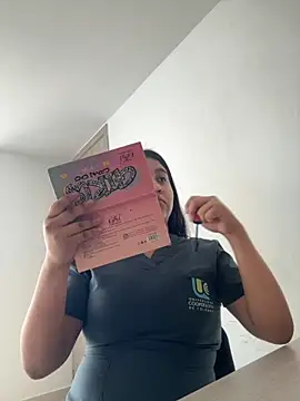 Mia Sun14 online show from October 28, 2025, 1:14 pm