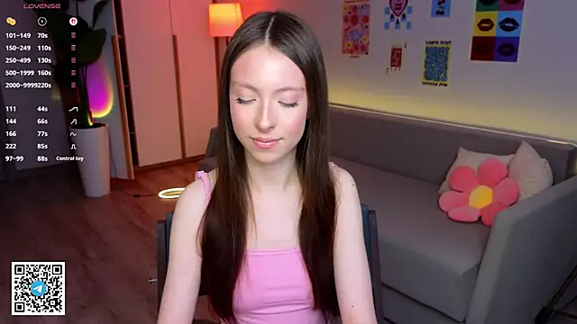 Yasmin Kass online show from March 27, 2026, 6:41 am