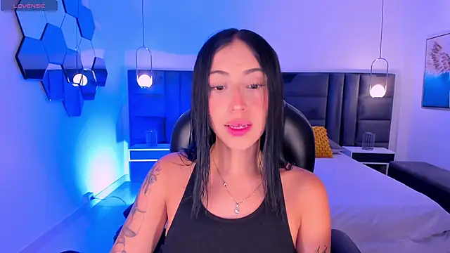 Snapshot of CelesteMoonX chatting on June 29, 2026, 5:03 am CelesteMoonX online show from June 29, 2026, 5:03 am