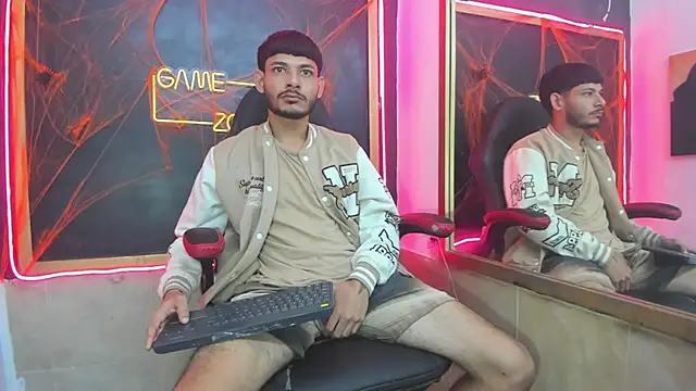 JHOSUE BOY online show from October 21, 2025, 7:58 pm