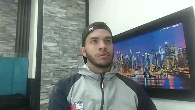 Snapshot of pether_hairy chatting on October 22, 2025, 3:18 am pether hairy online show from October 22, 2025, 3:18 am