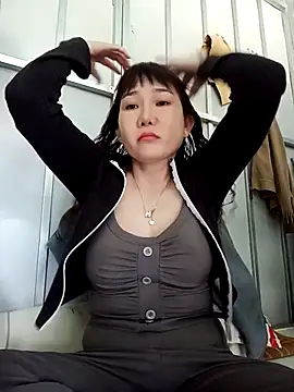 Snapshot of Ana-love2025 chatting on October 21, 2025, 1:06 am Ana-love2025 online show from October 21, 2025, 1:06 am