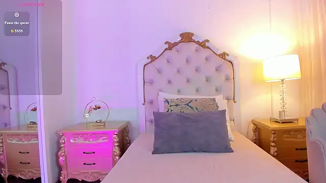 jessi lopez45 online show from March 24, 2026, 7:41 pm