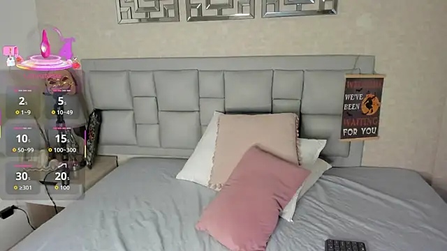 Snapshot of Star_Doll51 chatting on October 30, 2025, 9:04 pm Star Doll51 online show from October 30, 2025, 9:04 pm