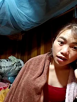 Snapshot of omai-ngot chatting on October 23, 2025, 4:39 pm omai-ngot online show from October 23, 2025, 4:39 pm