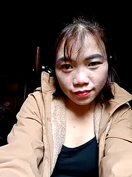 Snapshot of omai-ngot chatting on November 4, 2025, 1:48 am omai-ngot online show from November 4, 2025, 1:48 am