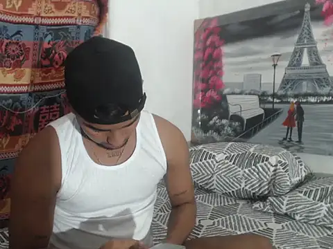 Charly 22cm online show from October 24, 2025, 4:31 am