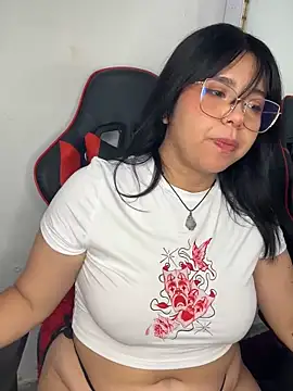 Snapshot of _Bella_7 chatting on October 27, 2025, 2:48 am Bella 7 online show from October 27, 2025, 2:48 am