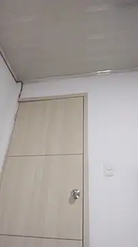 Snapshot of _Sofii_01 chatting on November 1, 2025, 6:48 am Sofii 01 online show from November 1, 2025, 6:48 am