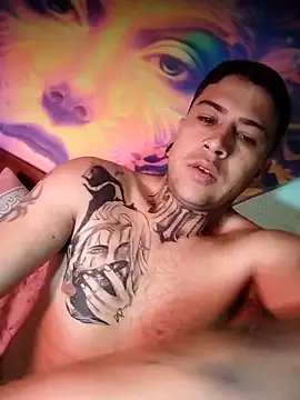 Links013 online show from November 9, 2025, 4:44 am