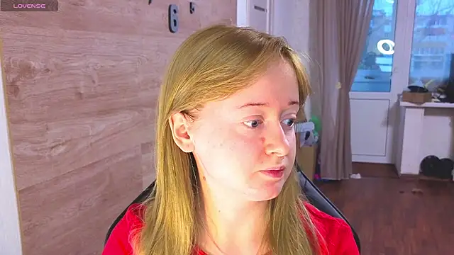 sofiy milashka999 online show from October 24, 2025, 3:25 am