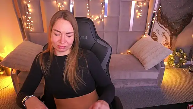 VixenMuse online show from March 2, 2026, 5:08 am