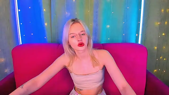 AlessaKiss online show from March 8, 2026, 2:15 am