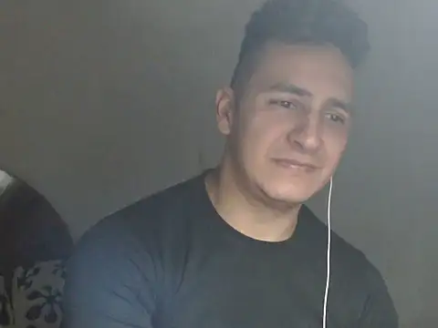 DarkTheKing online show from November 2, 2025, 4:26 am