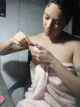 Snapshot of Natimiau chatting on November 18, 2025, 5:28 pm Natimiau online show from November 18, 2025, 5:28 pm