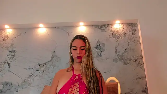 Snapshot of Karina_chastillo chatting on February 13, 2026, 11:39 am Karina chastillo online show from February 13, 2026, 11:39 am