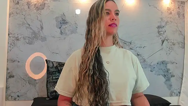 Karina chastillo online show from March 18, 2026, 10:29 am