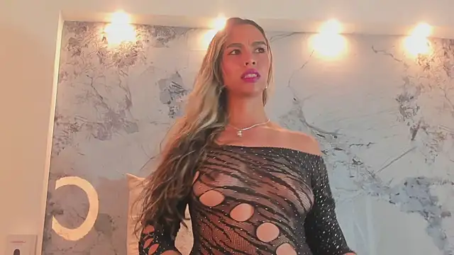 Karina chastillo online show from March 30, 2026, 11:11 am